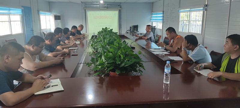 橋涵五六工區(qū)對(duì)公司9號(hào)10號(hào)11號(hào)文件進(jìn)行宣貫學(xué)習(xí)_副本 橋涵五六工區(qū)對(duì)公司9號(hào)10號(hào)11號(hào)文件進(jìn)行宣貫學(xué)習(xí)_副本