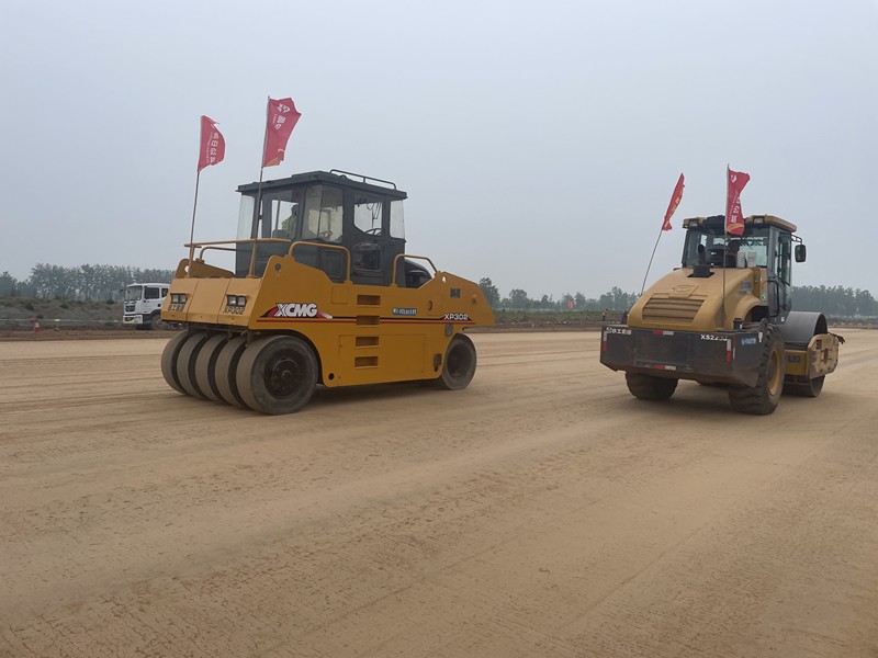 3-水泥土施工，機(jī)械碾壓My3msL_副本