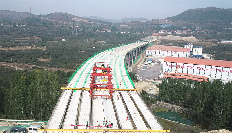 尋找最美公路人：學練結(jié)合、恪盡職守的青年公路人李軒