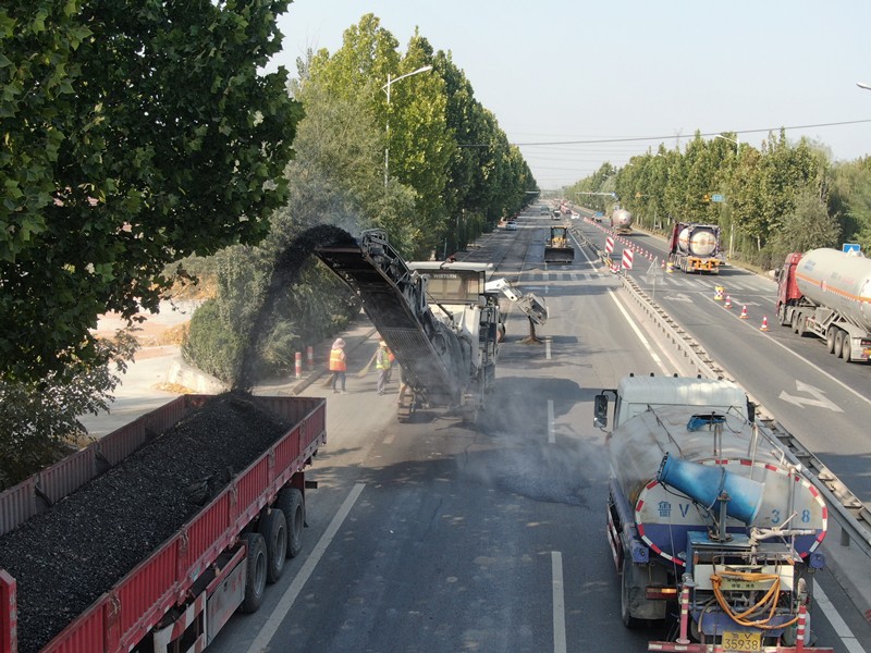 青春獻(xiàn)禮二十大 續(xù)寫新篇克黃線