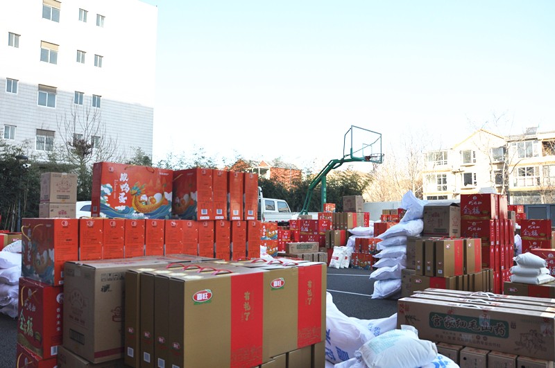 年貨發(fā)放，祝我們的2023更加精彩