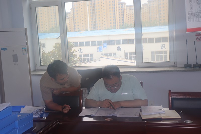 項(xiàng)目辦對(duì)施工安全、環(huán)保及質(zhì)量管理檢查0_副本