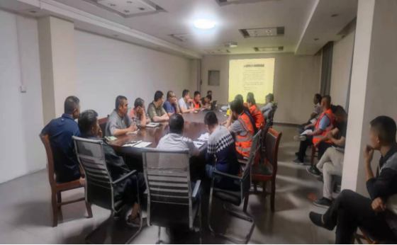 抓質(zhì)量、保安全、促進(jìn)度--文昌湖預(yù)制場項(xiàng)目部工地例會(huì)見實(shí)效