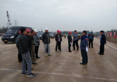 濱萊高速擴(kuò)容項(xiàng)目來我市政分公司S102工程觀摩