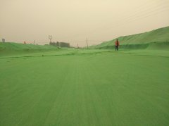 路面分公司推進揚塵治理工作，保障工程綠色施工