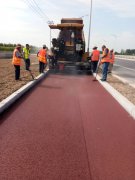 S247樂(lè)胡路加寬段彩色瀝青施工順利完成