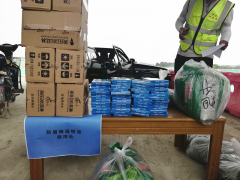 雙魯立交橋項(xiàng)目開展“夏日送清涼活動”