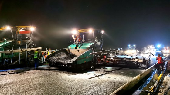 秋日無限好 大干正當(dāng)時(shí)