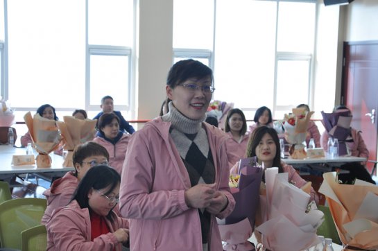 暖暖新春意，幸福三八節(jié)